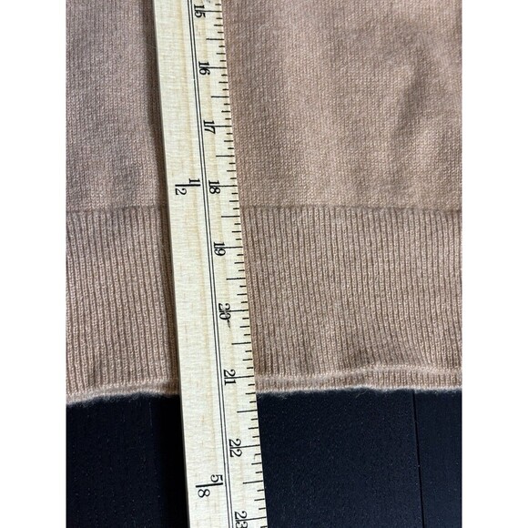 Quince Mongolian Cashmere Sweater Tan Camel Small Long Sleeve V-neck - Picture 8 of 9